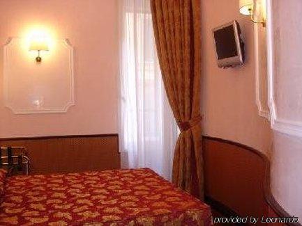 Re Luxury Accomodation Рим Екстериор снимка